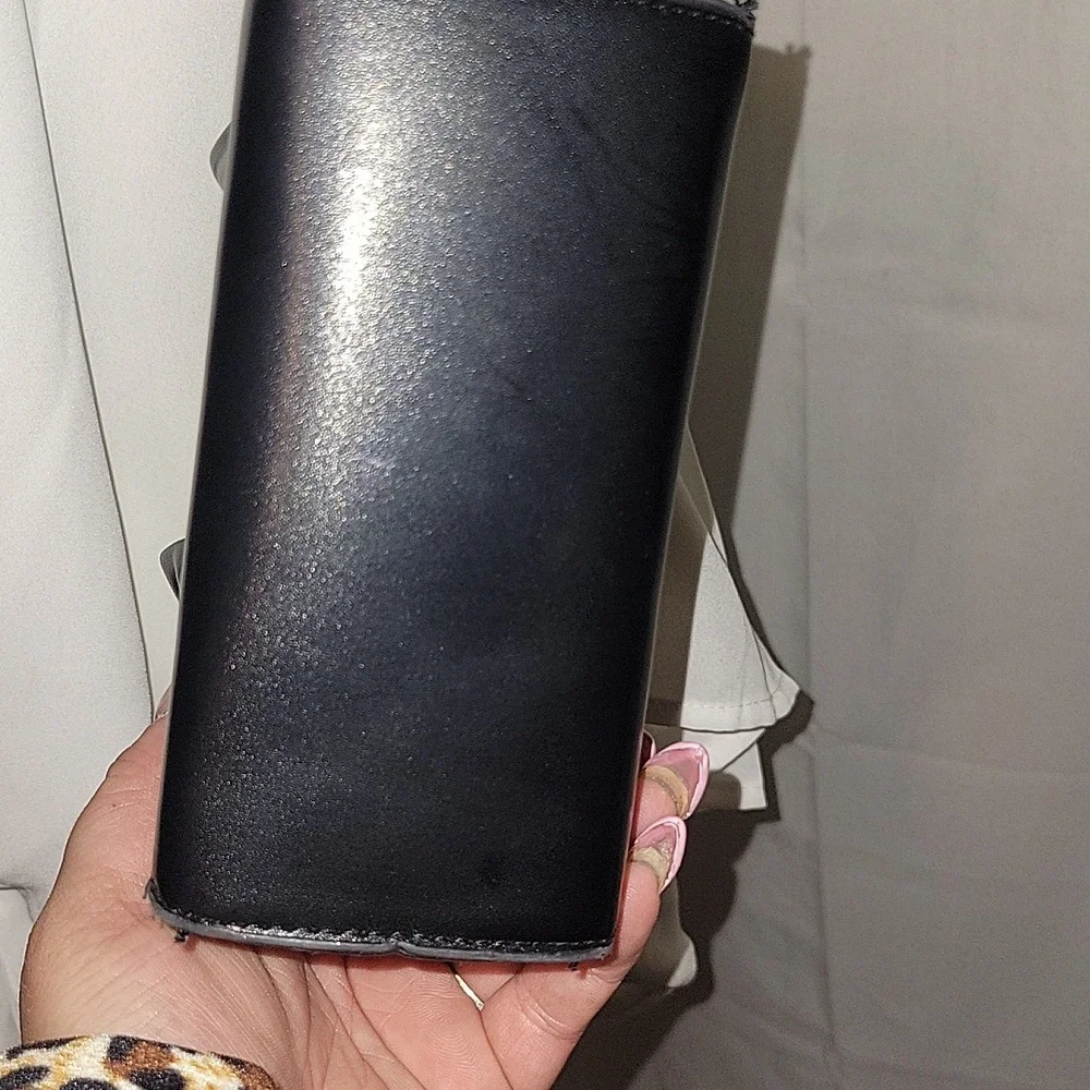 Tiny black crossbody purse - Picture 4 of 8